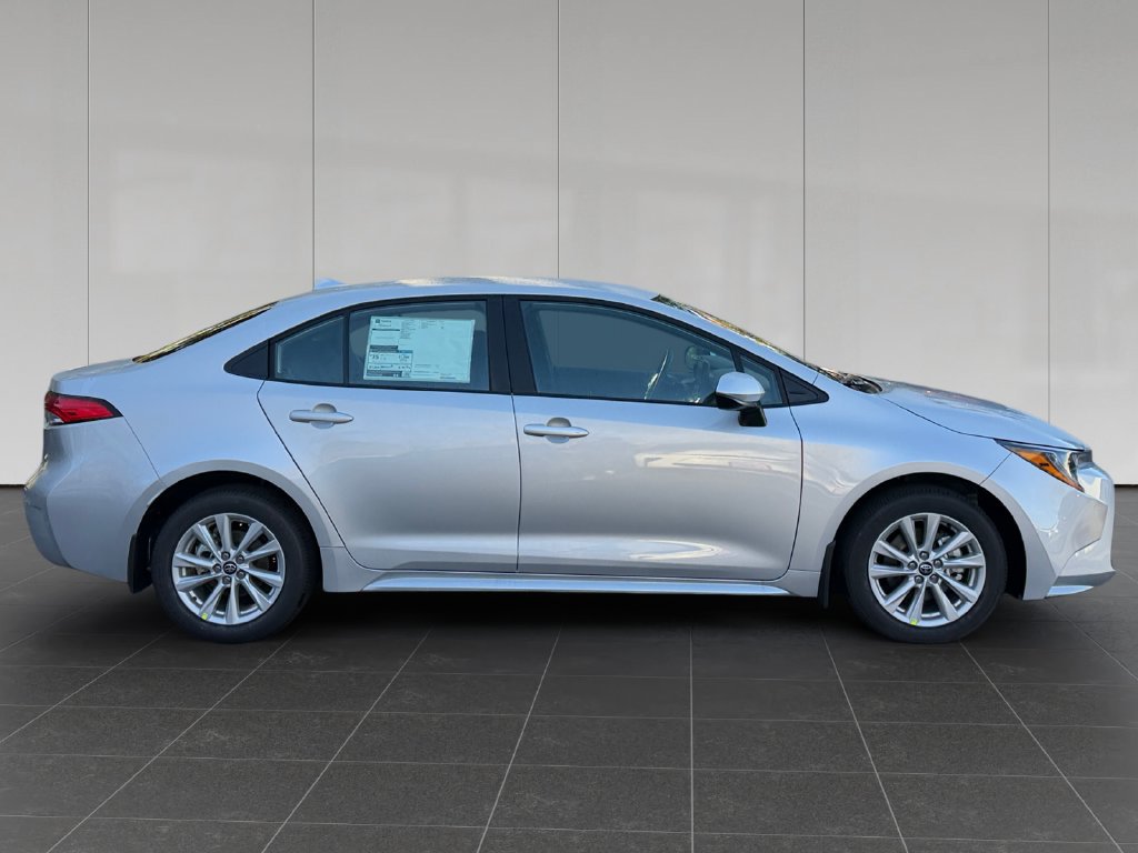 New 2027 Toyota Corolla LE w/ LE Premium Package FWD image 7