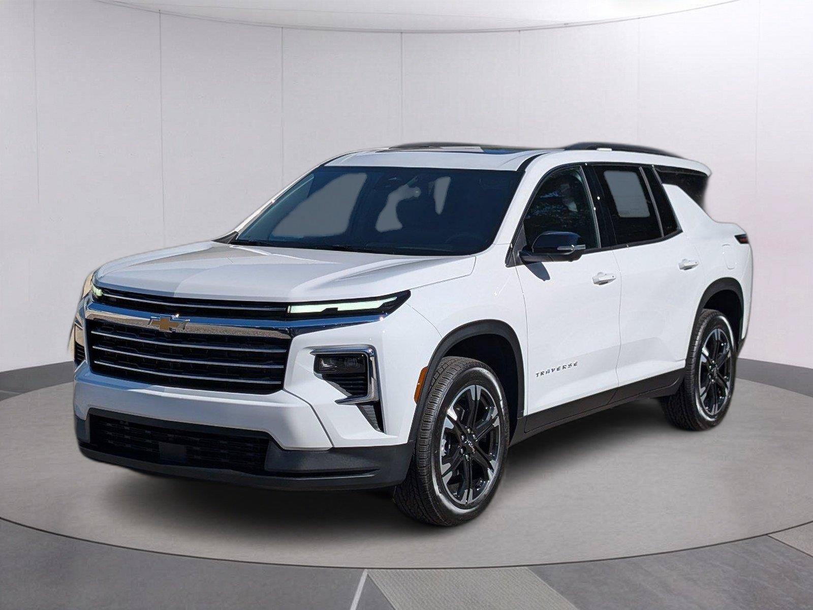 New 2027 Chevrolet Traverse LT w/ Driver Confidence Package FWD image 1