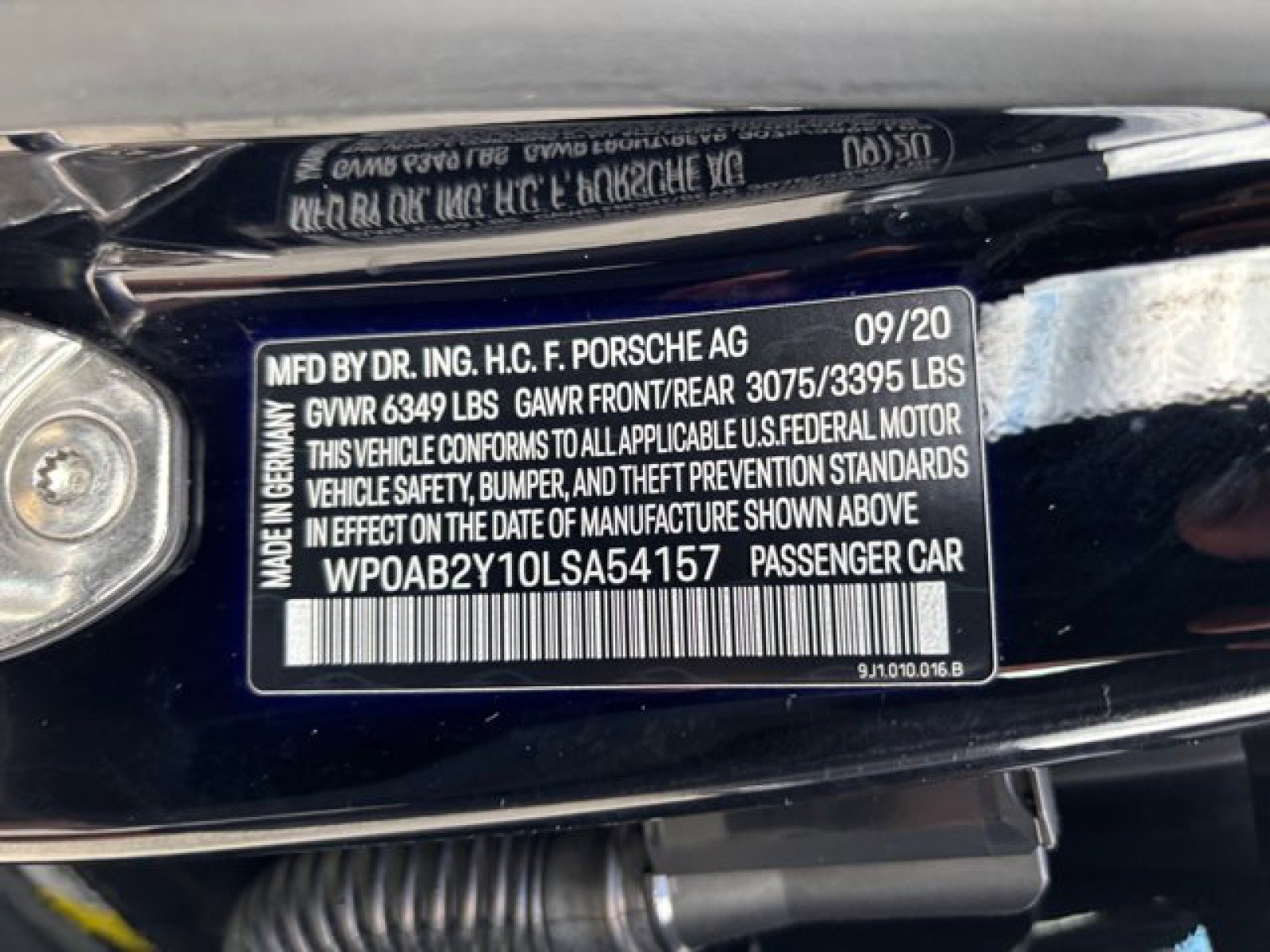 Used 2020 Porsche Taycan 4S w/ Premium Package image 23