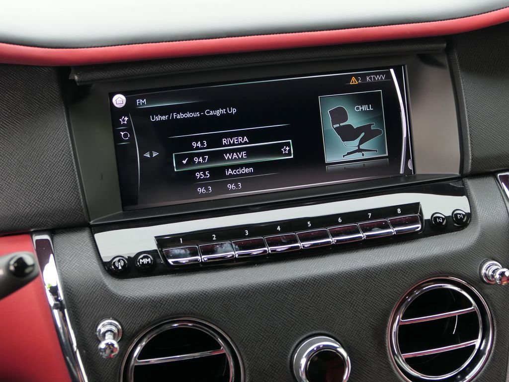 Used 2022 Rolls-Royce Cullinan image 20