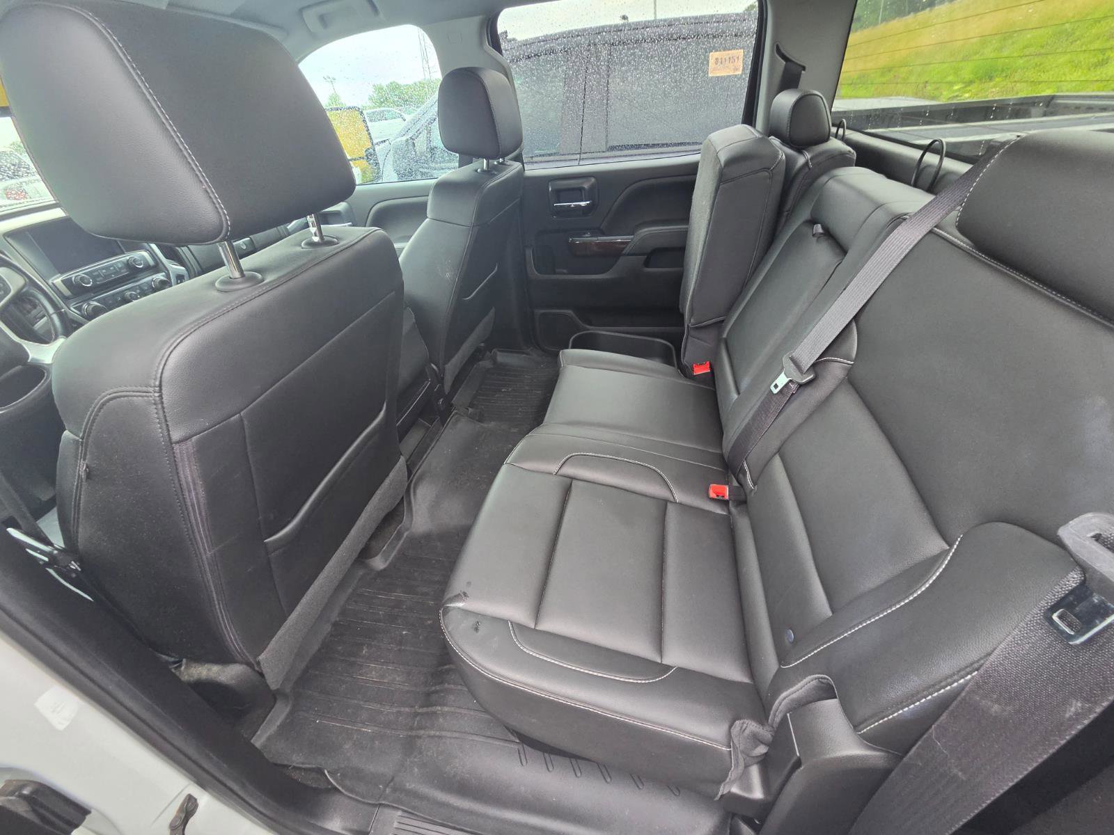 Used 2018 GMC Sierra 2500 SLT w/ Duramax Plus Package AWD/4WD image 11