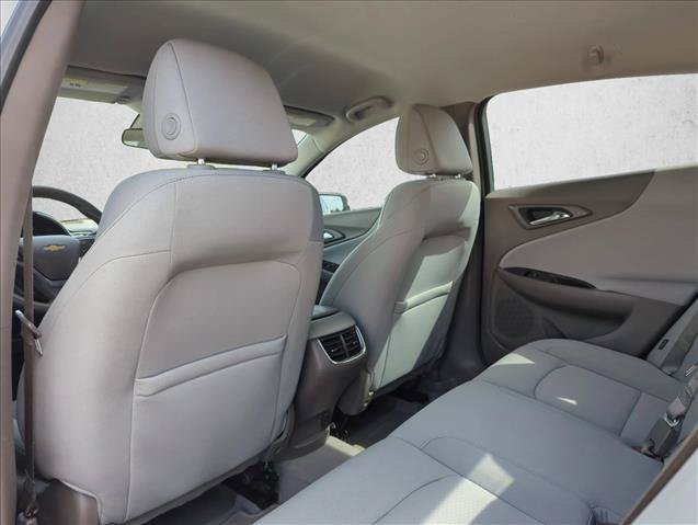 Used 2019 Chevrolet Malibu LT w/ Driver Confidence Package II FWD image 17