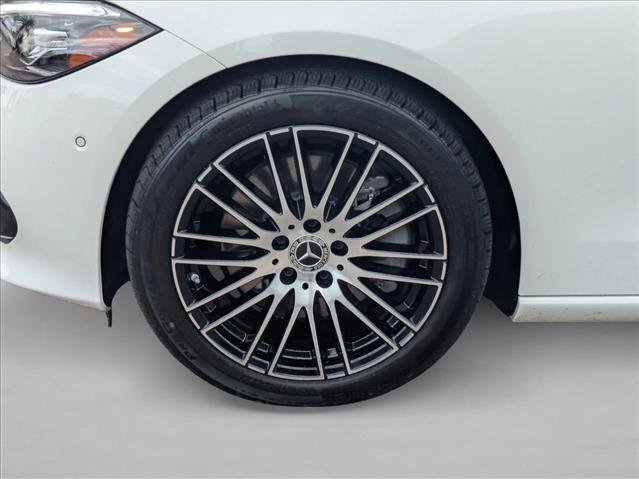 Used 2025 Mercedes-Benz C 300 Sedan image 23