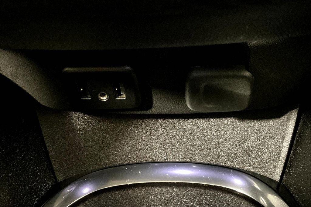 Used 2017 Chevrolet Malibu LT w/ Driver Confidence Package image 30