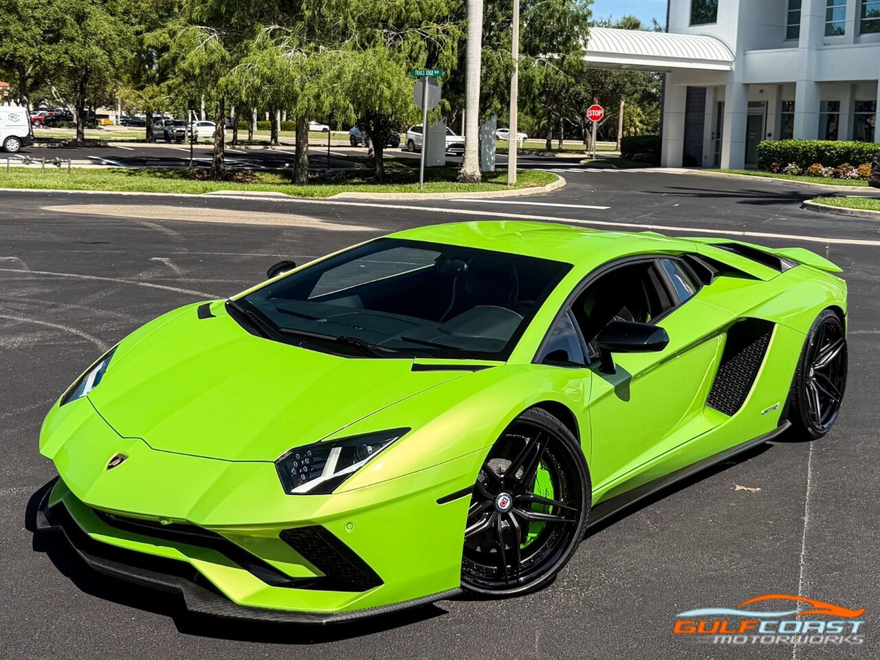 Used 2018 Lamborghini Aventador S AWD/4WD image 10