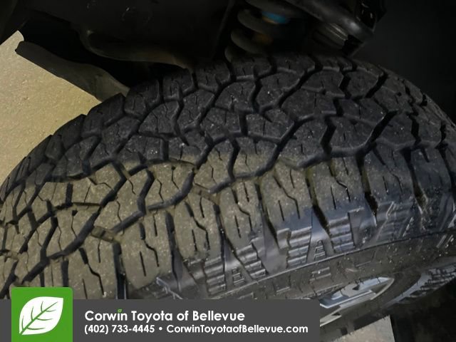 Used 2017 Toyota Tacoma TRD Off-Road image 26