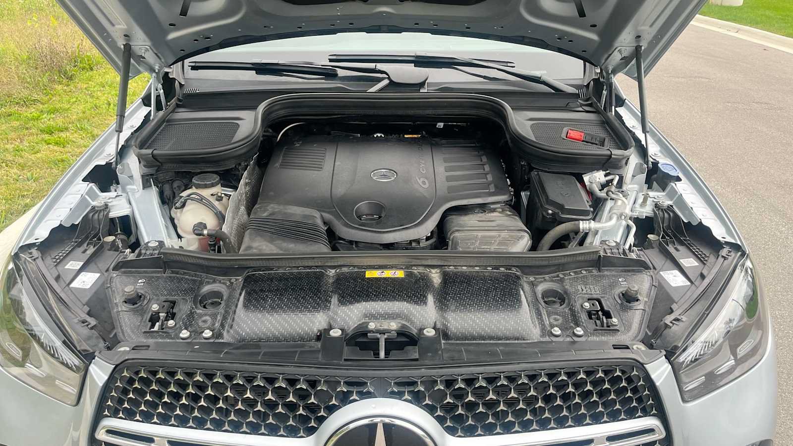 Certified 2024 Mercedes-Benz GLE 450 4MATIC image 28