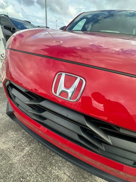 Used 2024 Honda HR-V Sport image 12