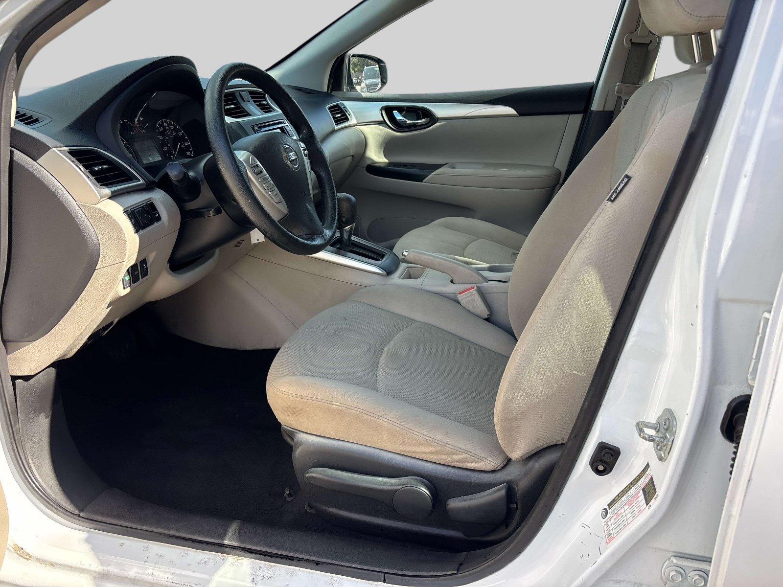 Used 2017 Nissan Sentra S w/ S Style Package FWD image 9