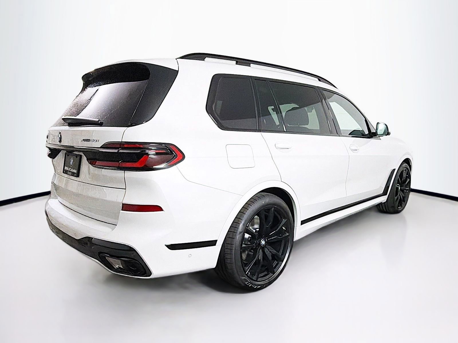 New 2026 BMW X7 xDrive40i w/ Executive Package AWD/4WD image 7