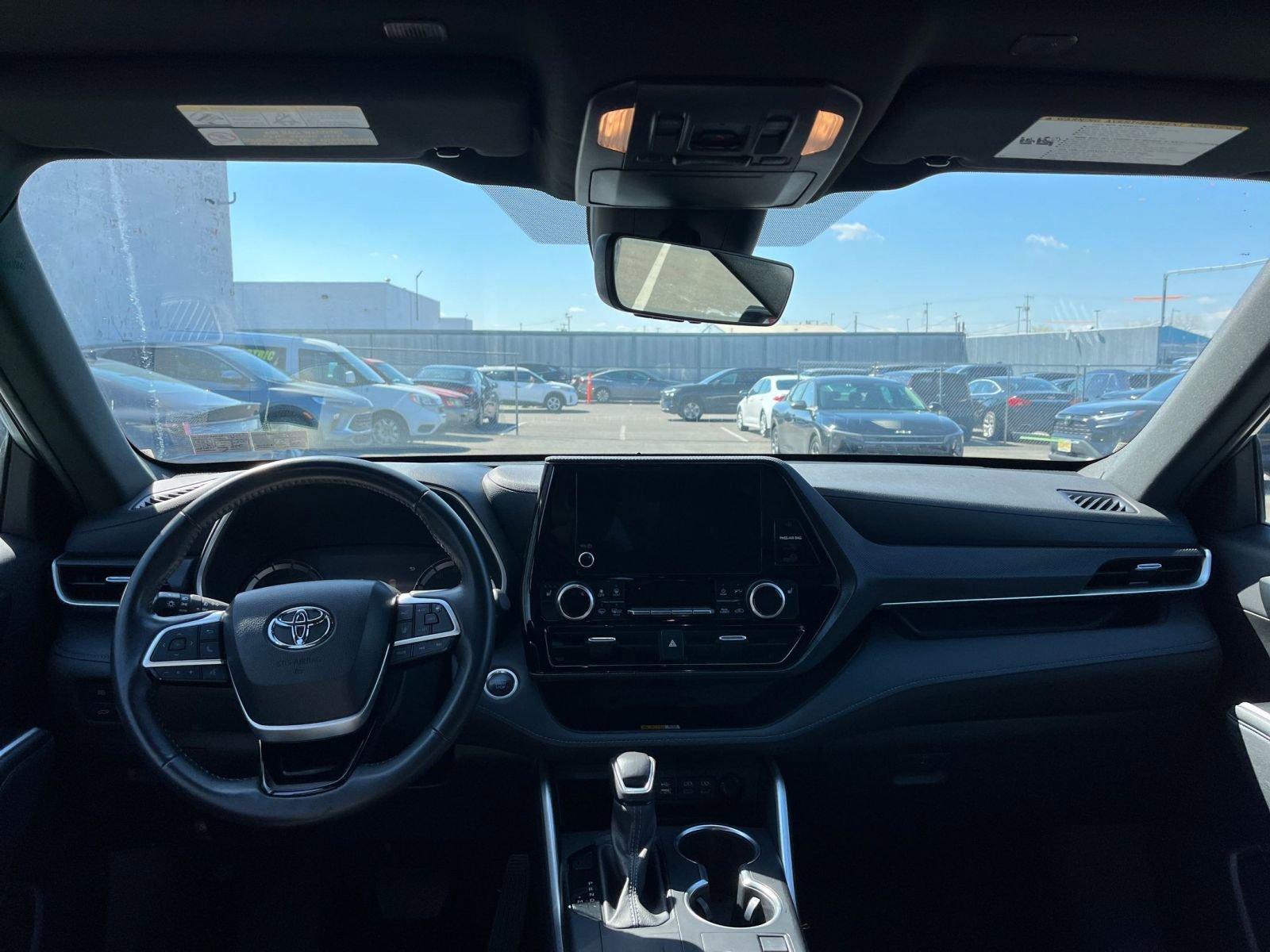 Used 2024 Toyota Highlander XSE image 36