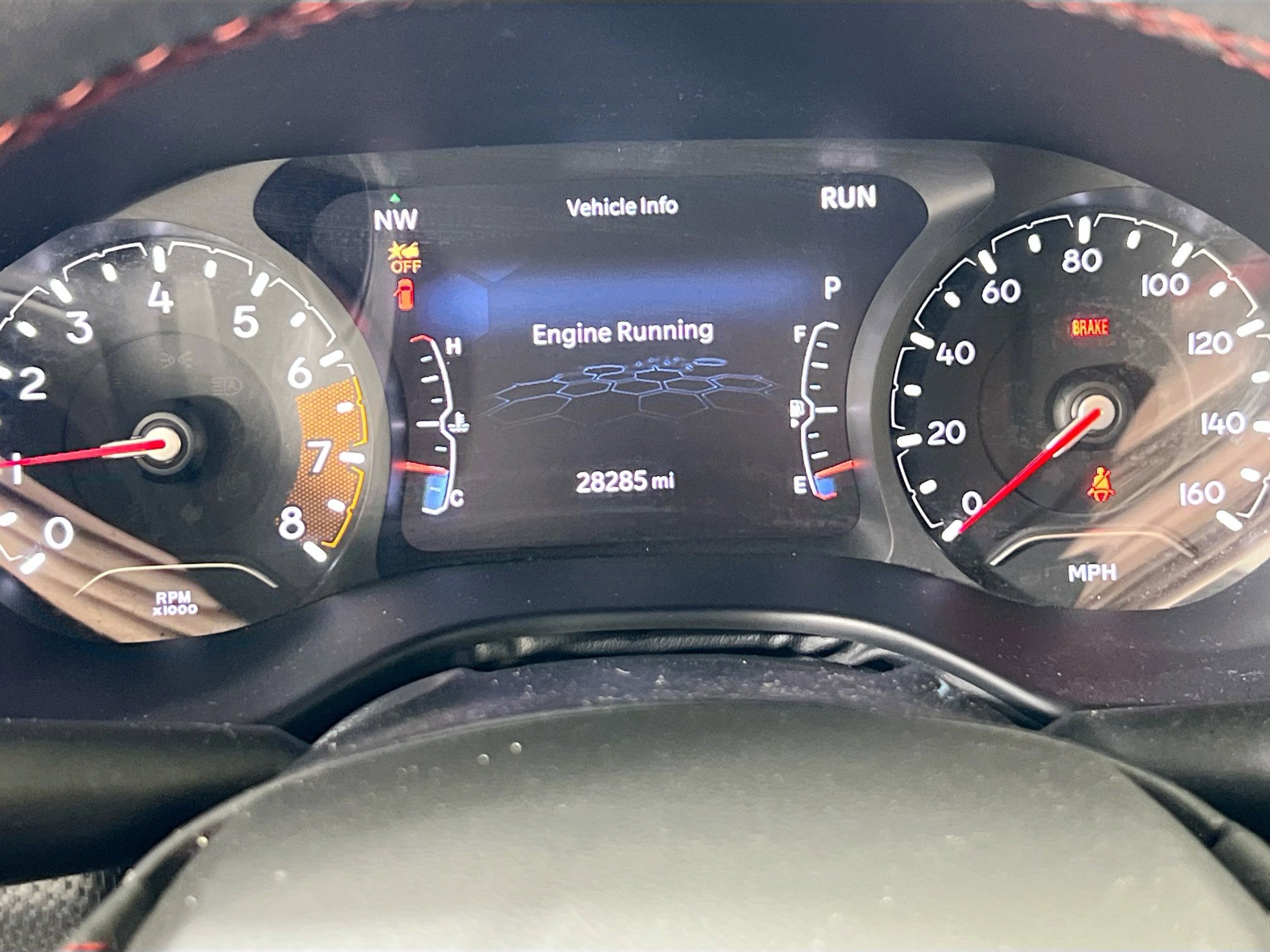 Used 2022 Jeep Compass Trailhawk w/ Trailhawk Convenience Group AWD/4WD image 12