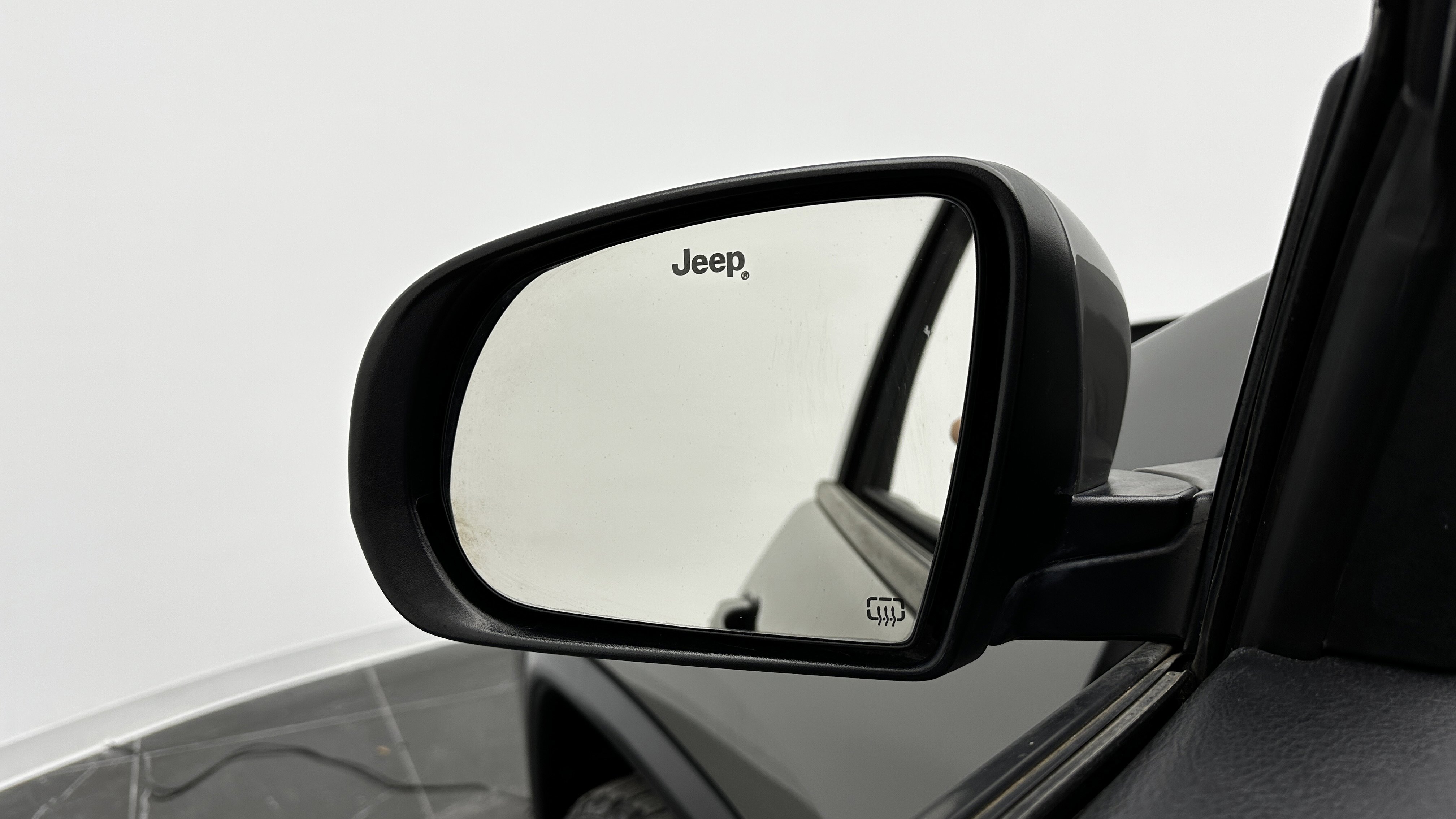 Used 2019 Jeep Compass Sport image 12