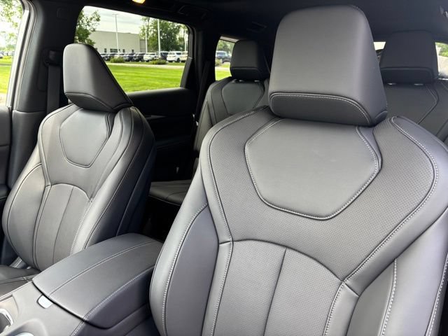 New 2027 INFINITI QX60 Sport AWD/4WD image 16