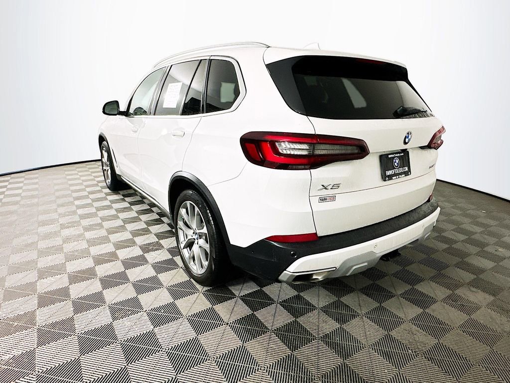 Used 2023 BMW X5 xDrive40i w/ Premium Package image 6