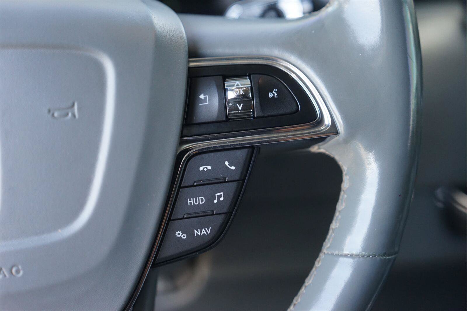 Used 2019 Lincoln Navigator L Select w/ Technology Package RWD image 26