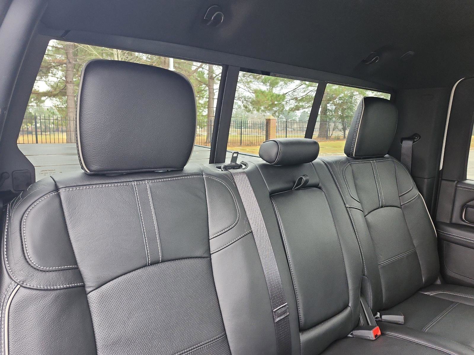 Used 2024 RAM 2500 Limited image 11