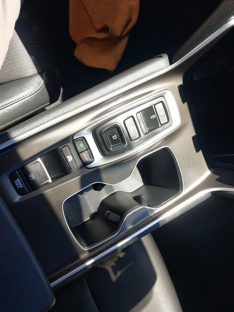 Used 2022 Honda Accord Sport image 15