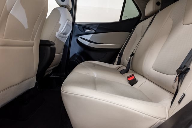 Used 2023 Buick Encore GX Preferred w/ Cold Weather Comfort Package FWD image 27