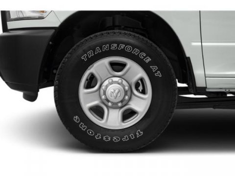 Used 2018 RAM 2500 Tradesman w/ Chrome Appearance Group image 14