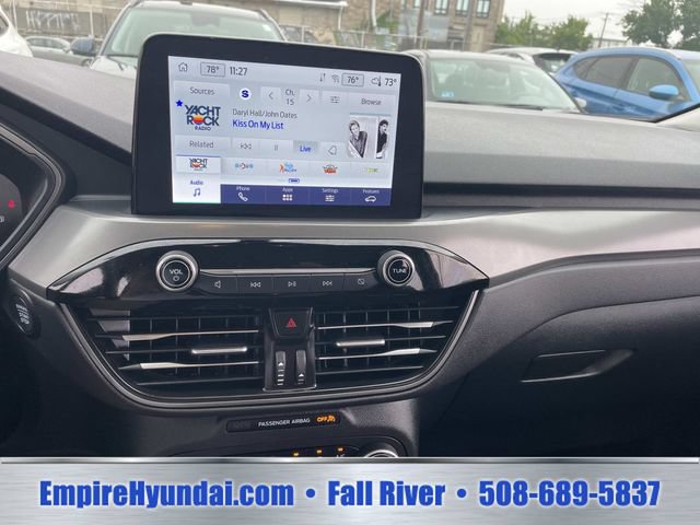 Used 2025 Ford Escape Active AWD/4WD image 21