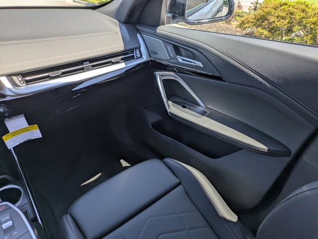 New 2026 BMW X2 xDrive28i w/ Technology Package AWD/4WD image 18