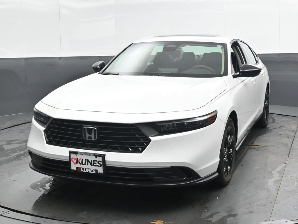 Used 2025 Honda Accord SE image 5