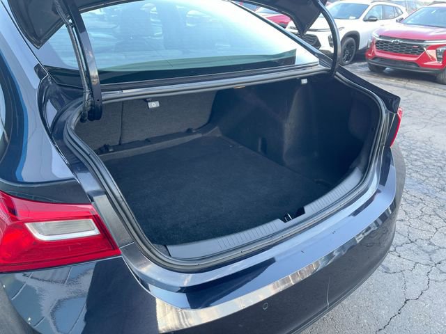 Certified 2023 Chevrolet Malibu LS w/ Driver Confidence Package image 23