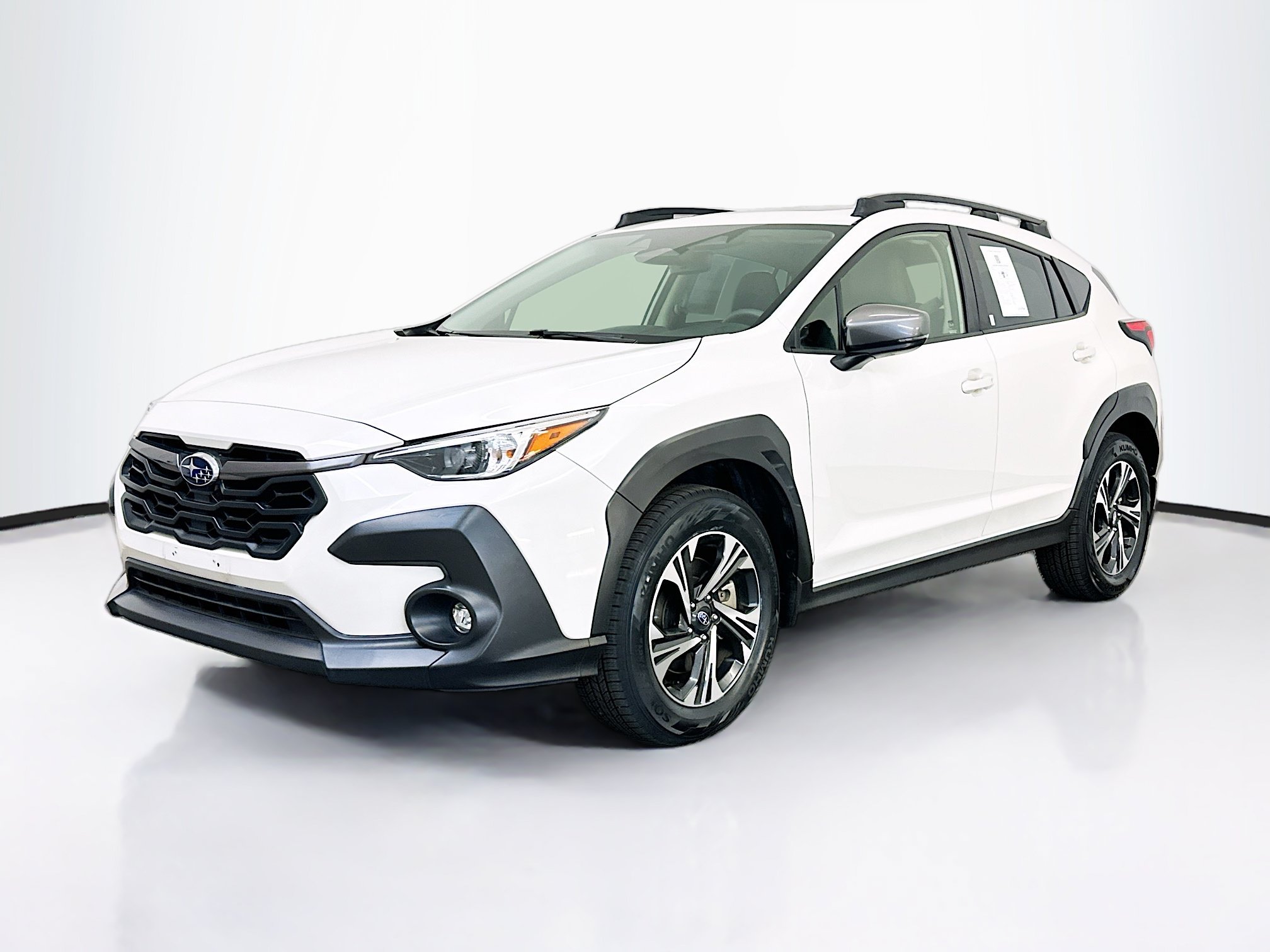 Used 2024 Subaru Crosstrek 2.0i Premium AWD/4WD image 3