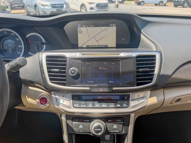 Used 2015 Honda Accord EX-L image 9