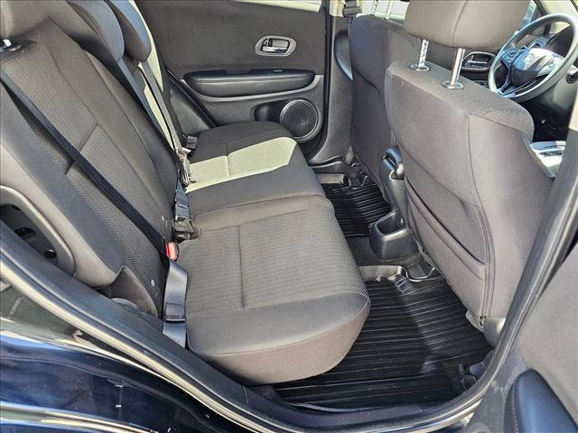 Used 2017 Honda HR-V EX image 15