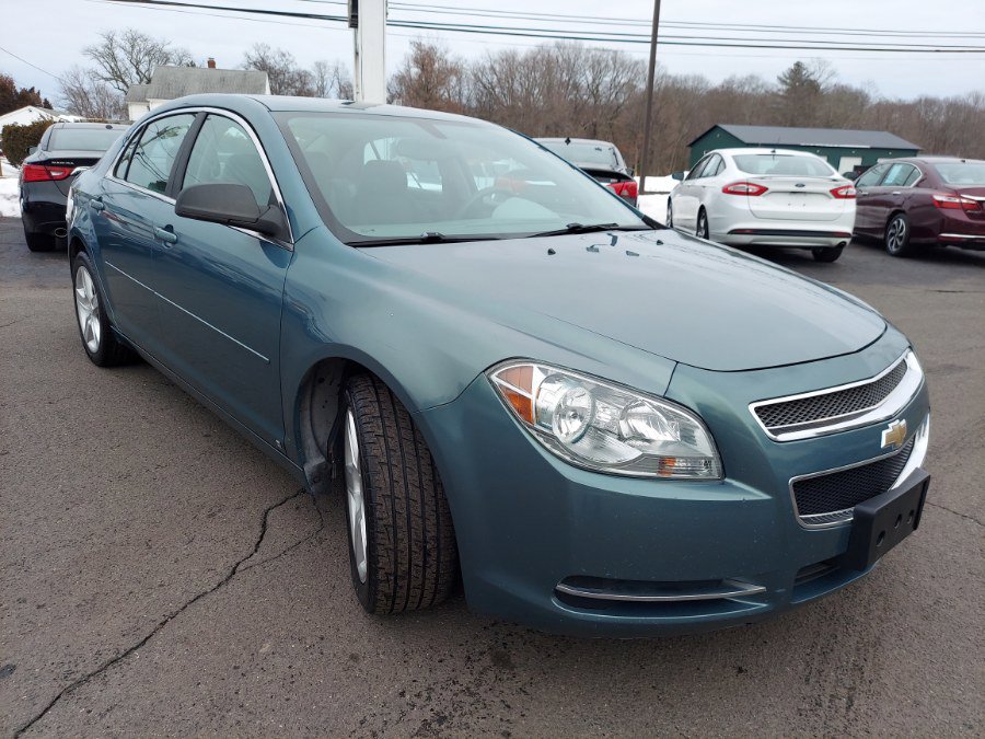 Used 2009 Chevrolet Malibu LS FWD image 3