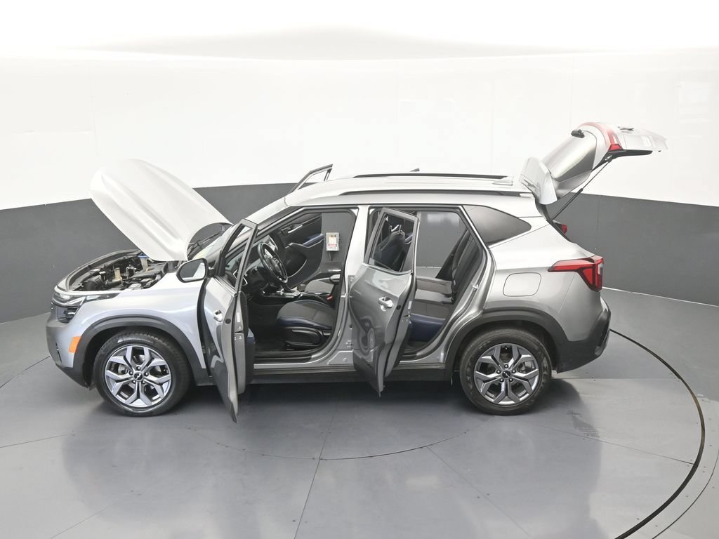 Used 2024 Kia Seltos S FWD image 61