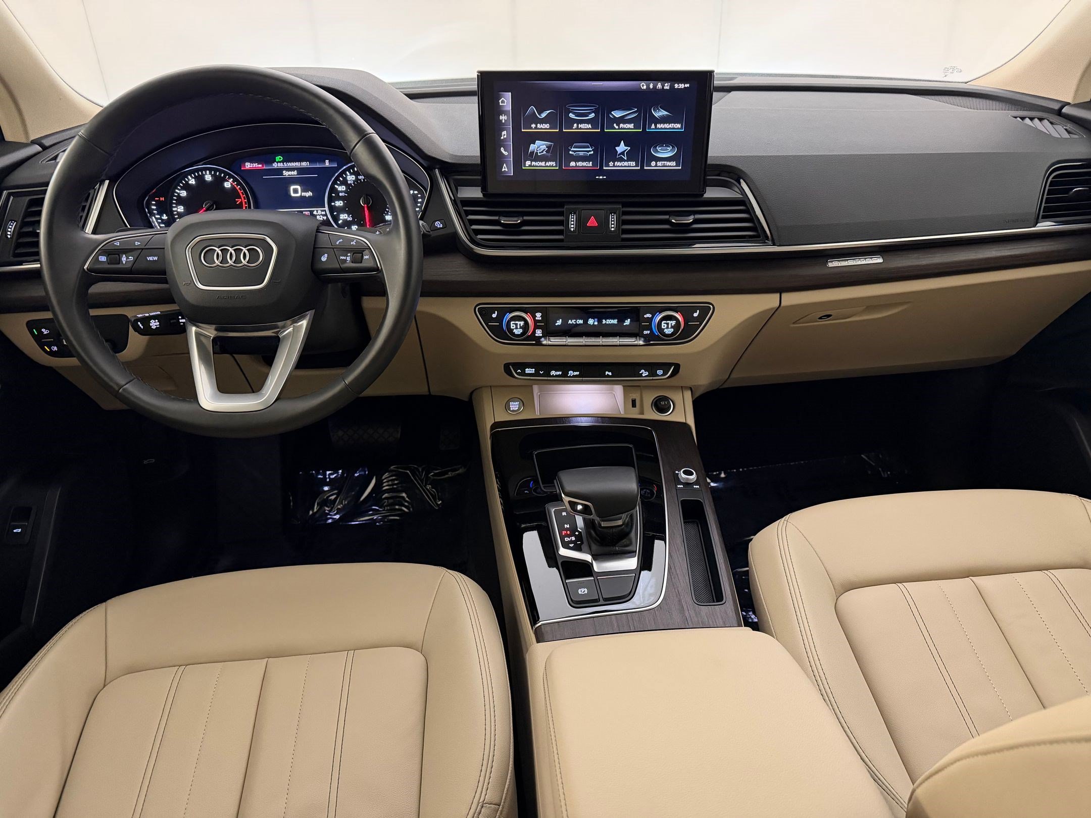 Certified 2023 Audi Q5 Premium w/ Convenience Package AWD/4WD image 29