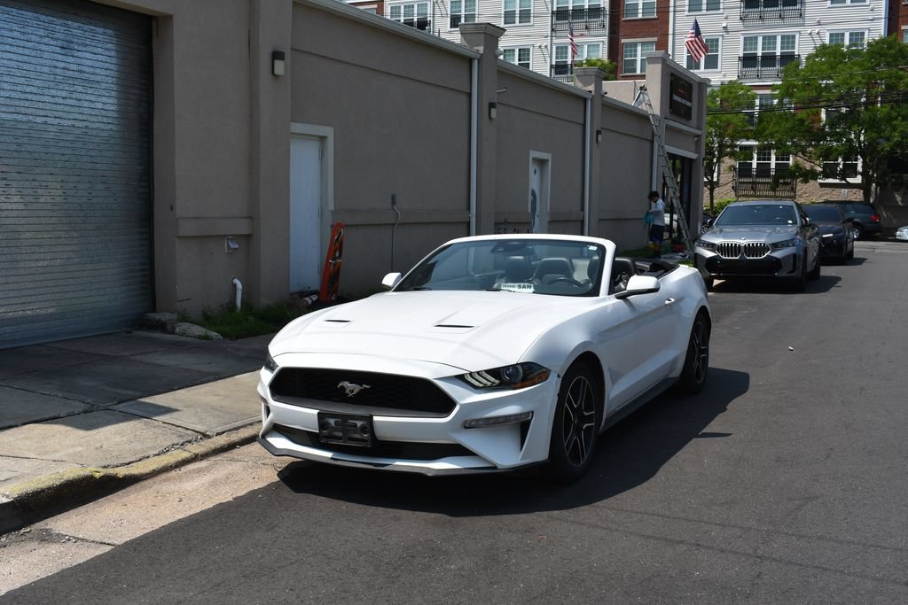 Used 2023 Ford Mustang Premium RWD image 8