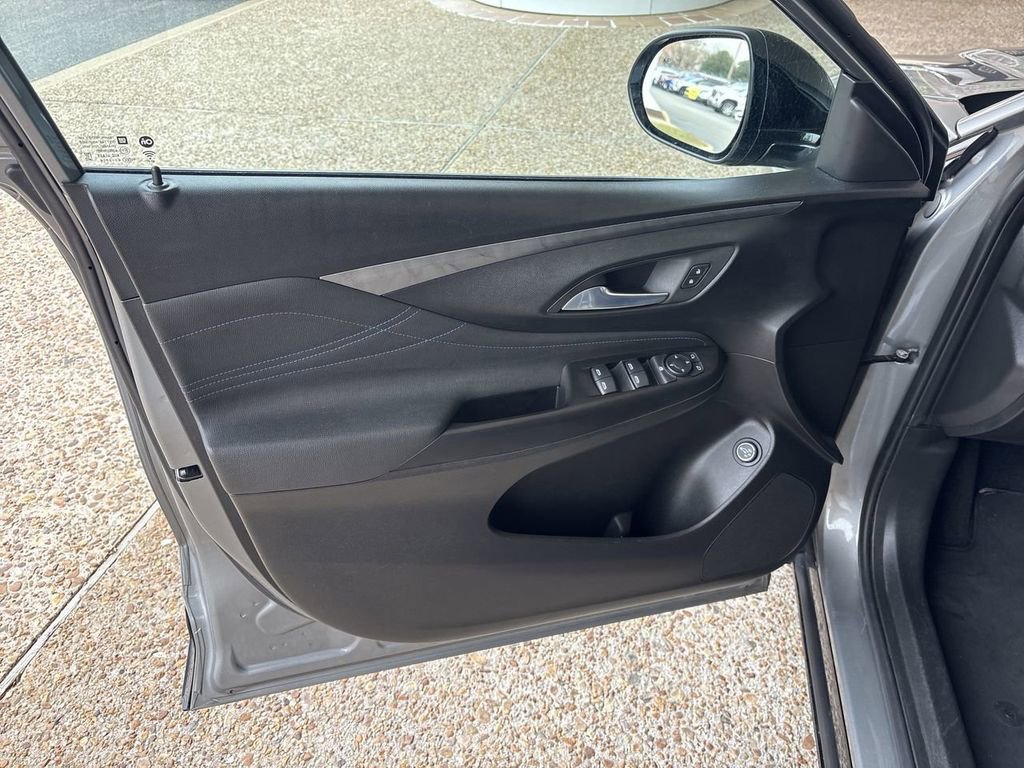 Used 2024 Buick Envista Sport Touring w/ Convenience I Package image 22