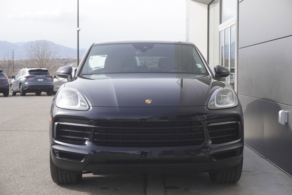 Used 2022 Porsche Cayenne Coupe image 5