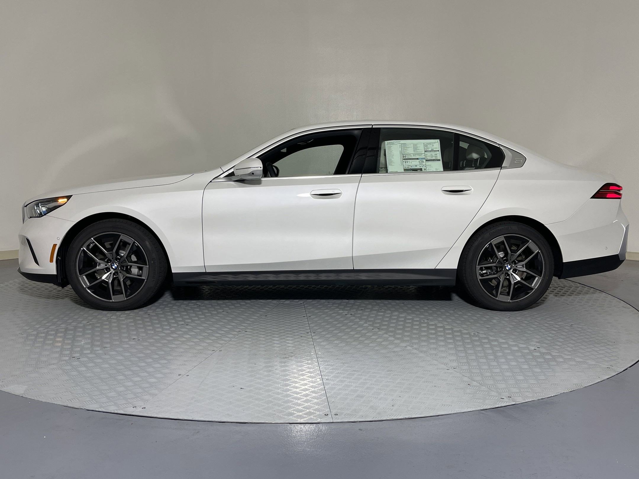 Used 2026 BMW 530i w/ Premium Package image 2