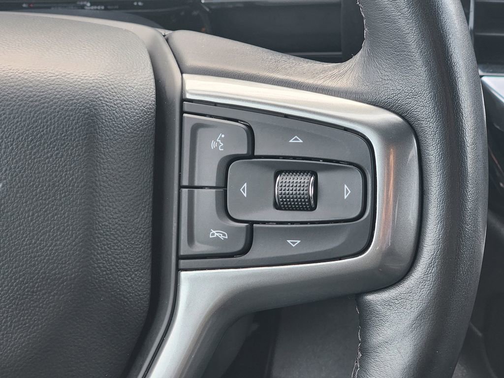 Used 2022 Chevrolet Silverado 1500 LT image 28