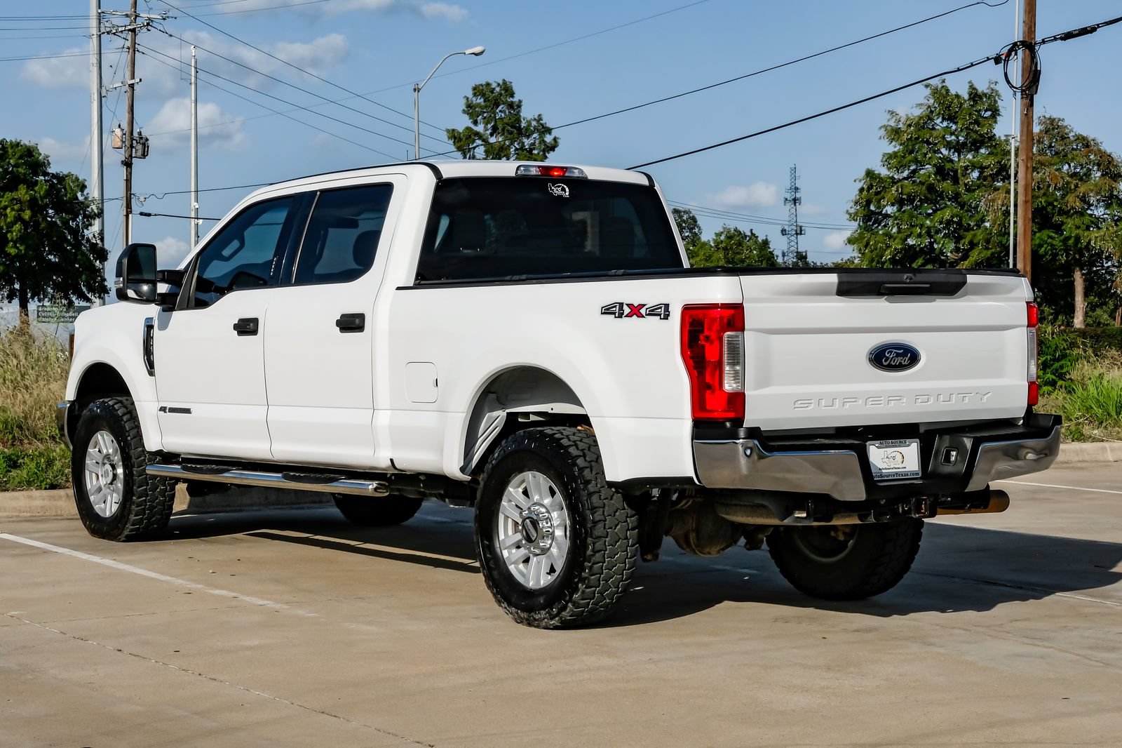 Used 2018 Ford F250 XLT AWD/4WD image 9