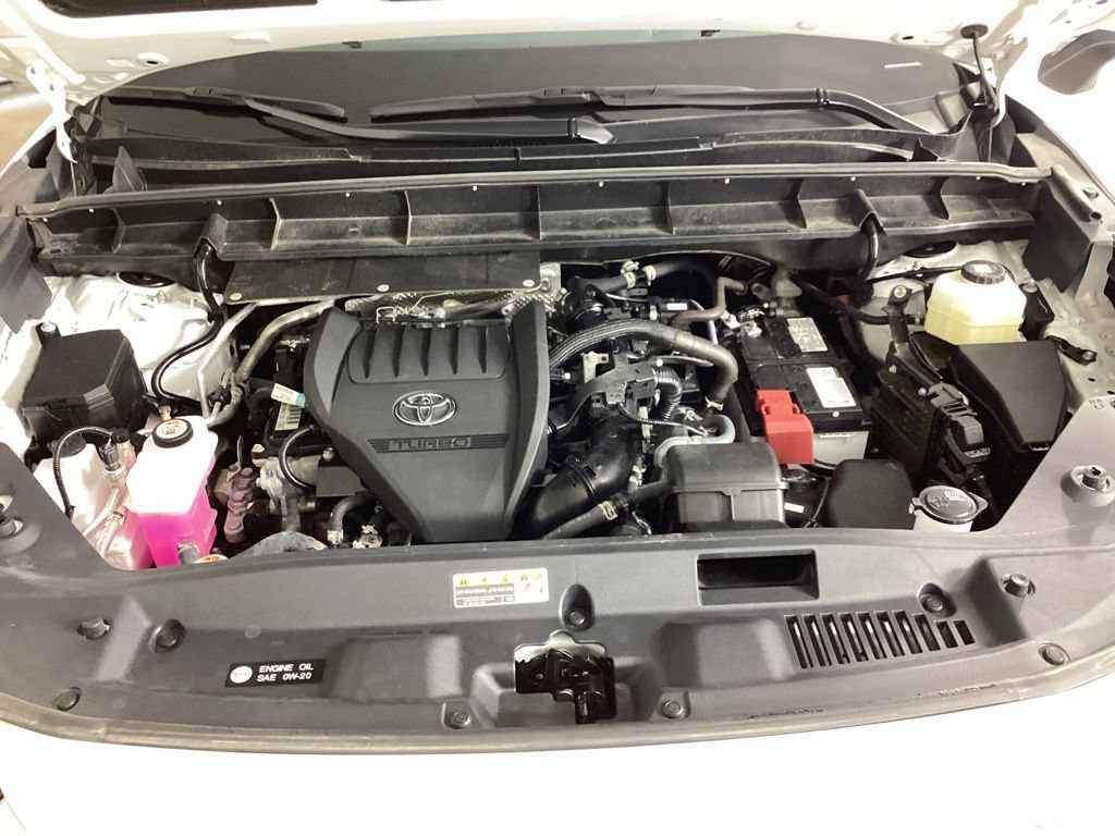 Used 2025 Toyota Highlander XLE AWD/4WD image 23
