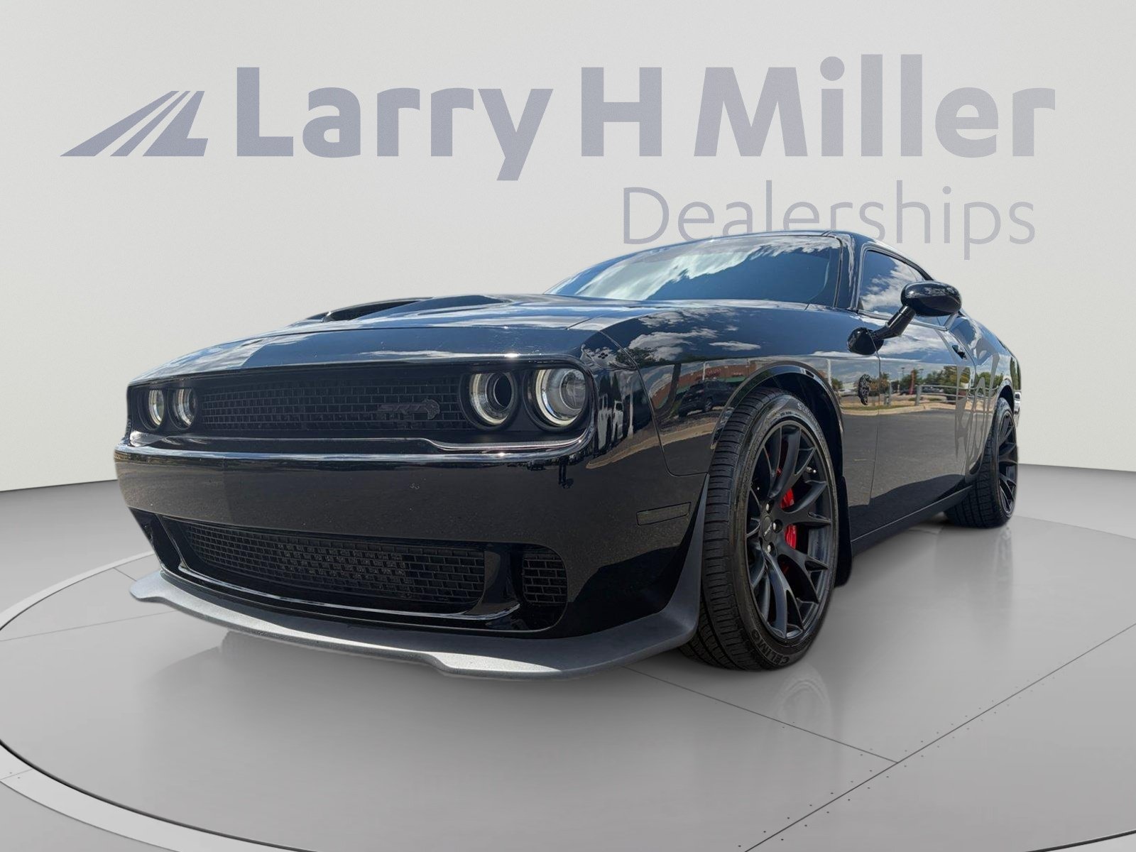 Used 2016 Dodge Challenger SRT Hellcat