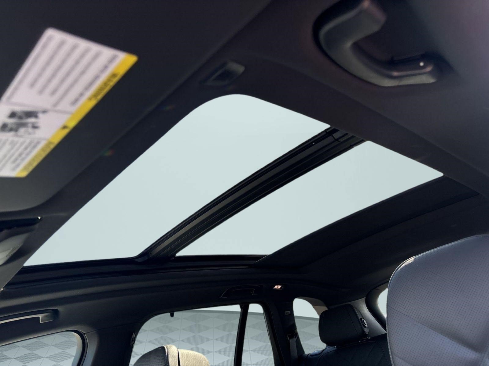New 2026 BMW X5 M60i AWD/4WD image 14