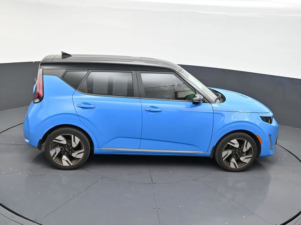 Used 2023 Kia Soul GT-Line FWD image 17