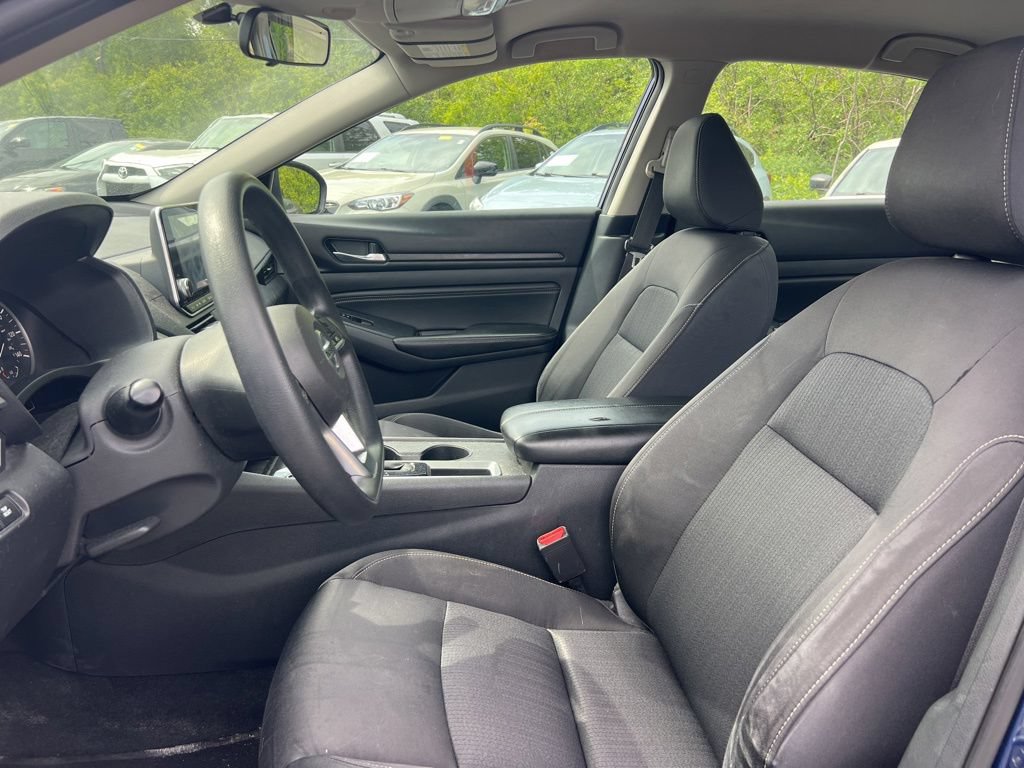 Used 2020 Nissan Altima 2.5 S FWD image 2