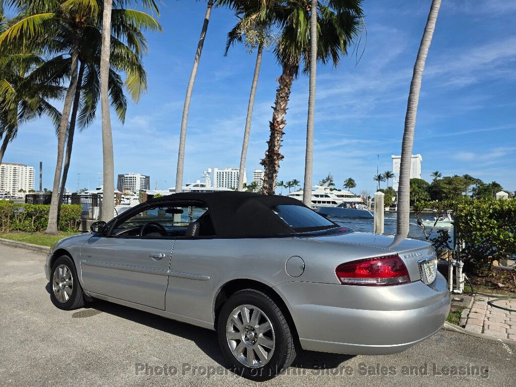 Used 2004 Chrysler Sebring LXi image 6
