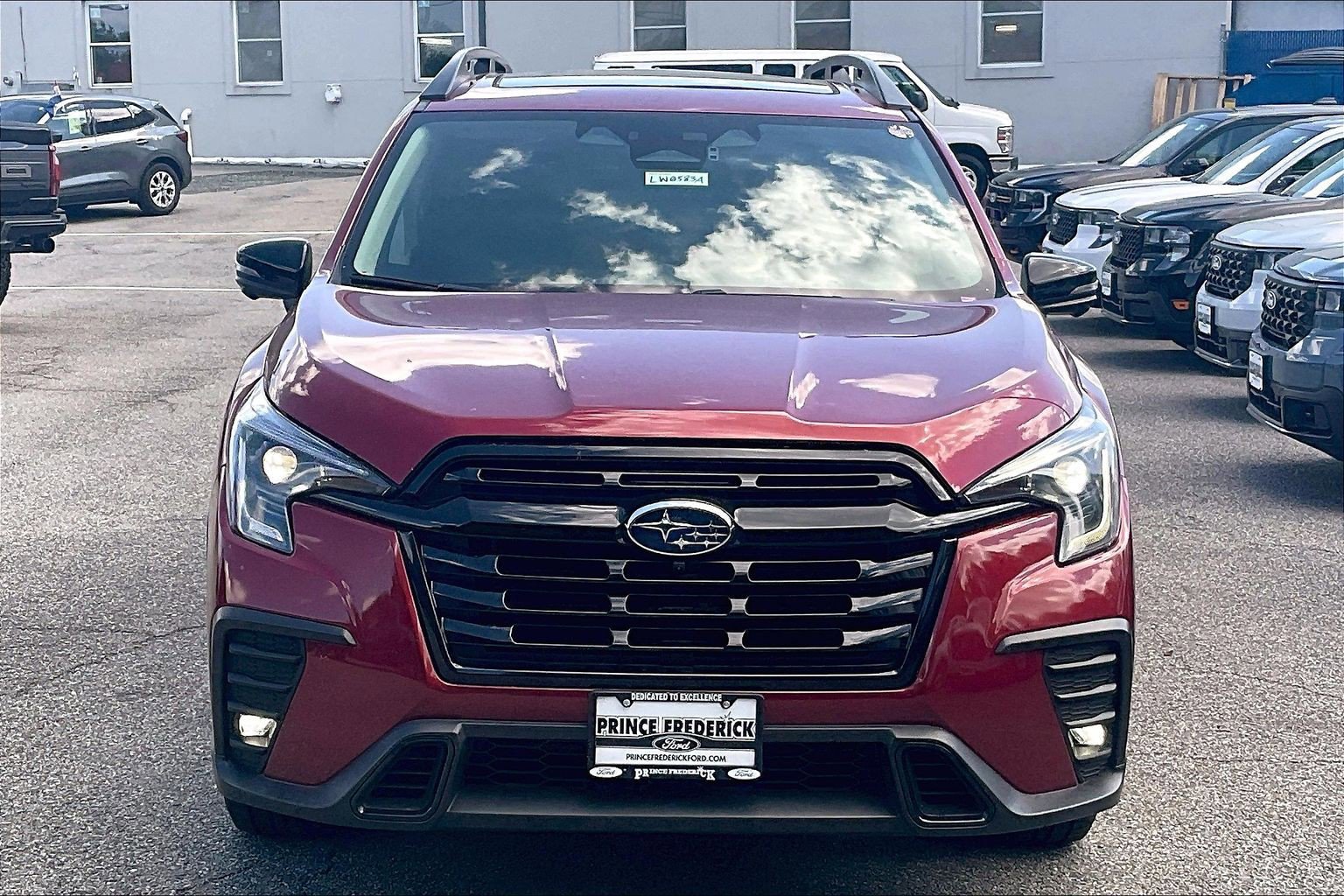 Used 2023 Subaru Ascent Onyx Edition Limited AWD/4WD image 2