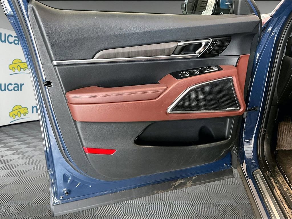 Used 2023 Kia Telluride SX Prestige image 9