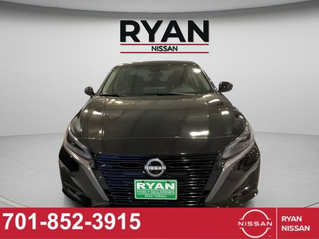 New 2026 Nissan Altima 2.5 SV w/ SV Special Edition Package AWD/4WD image 8