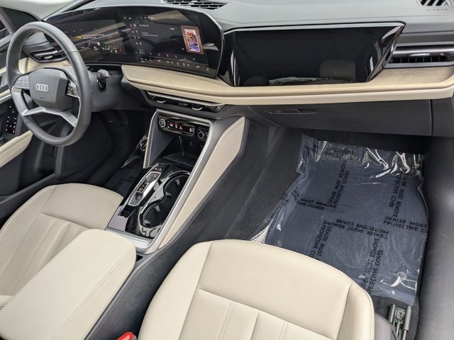 Certified 2025 Audi Q5 Premium w/ Convenience Package image 20